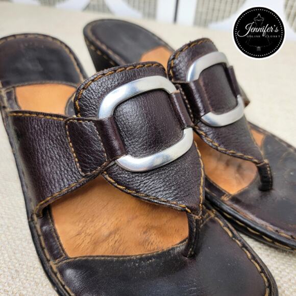 Born Women's Brown Leather Silver Buckle Detail Thong Wedge Sandals Size 7 - Picture 8 of 13